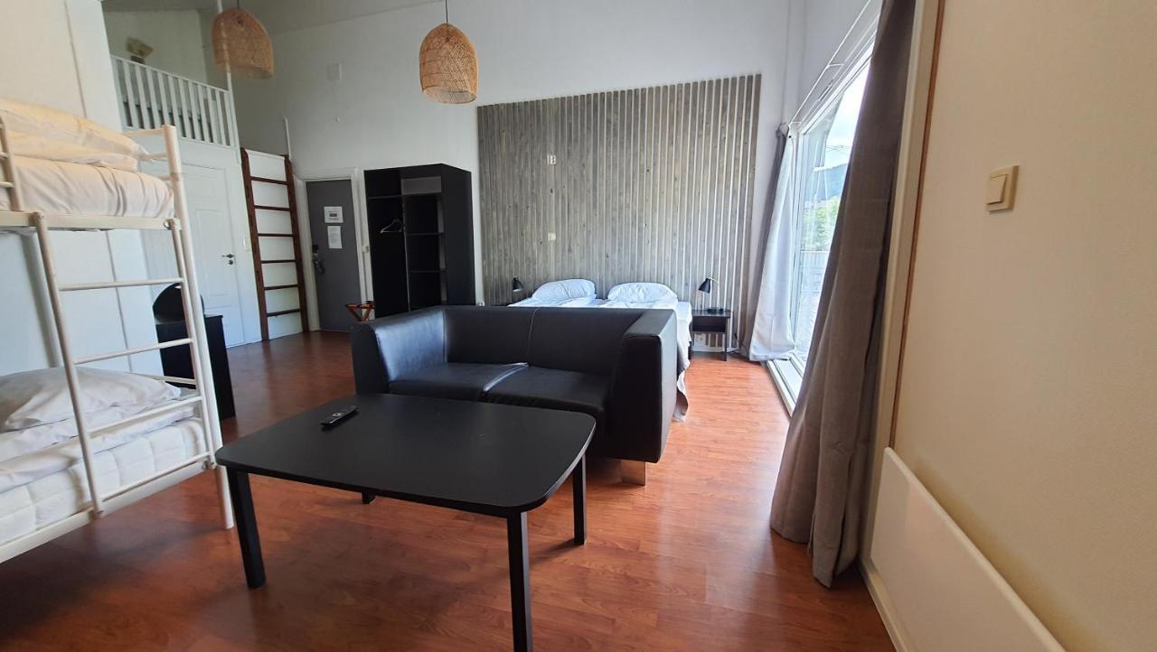 Systra Hotel Apartments Sjoholt Bagian luar foto